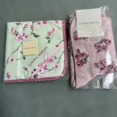 LAURA ASHLEYハンカチ&靴下⭐️サイズ22〜24センチ⭐️ローラアシュレイのサムネイル