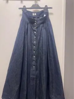 【美品】Dior ロングデニムスカートのサムネイル