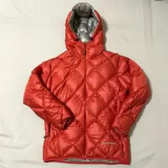 美品モンベル800FPライトアルパインダウンパーカレディースM赤クリーニング済 美品モンベル800FPライトアルパインダウンパーカレディースM赤