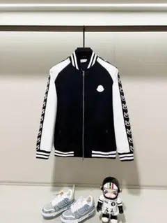 モンクレール ブラック スポーツ ジャケット / ブルゾン