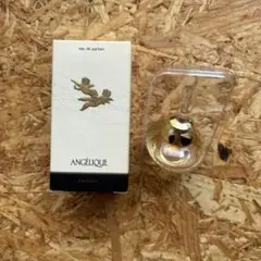 新品未使用 資生堂 アンジェリーク オードパルファム 廃盤　希少ミニのサムネイル