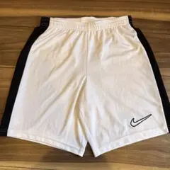 Nike DRI-FIT スリムフィット 半ズボン S