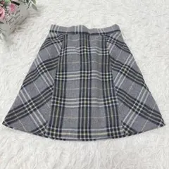 b1262 リエンダ チェックフレアスカート インパンあり 定番 おすすめ 総柄のサムネイル