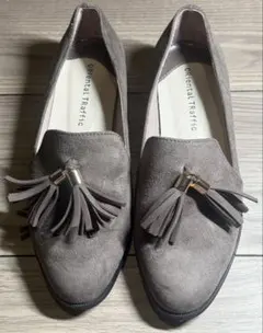 美品　Oriental Traffic グレー タッセルローファー