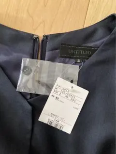 アンタイトル　タグ付きウエストリボン七分袖ワンピース　ネイビー