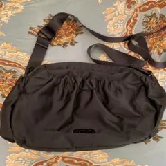 agnès b. ブラックショルダーバッグ