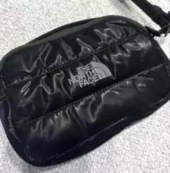 韓国限定 新品ノースフェイスふわふわショルダーバッグ ミニ ブラック 