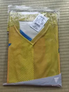 新品未使用　卓球ユニフォームVICTAS V-GS203 2XL イエロー