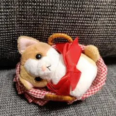 猫　ねこ　籠　かご　マスコットぬいぐるみ