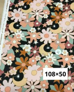 USAコットン　花柄　三日月と蜘蛛　moda　108×50cm