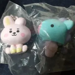 くら寿司　BT21 チャーム　２個