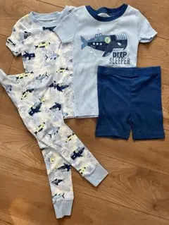 ベビーパジャマ2セット