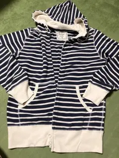 ユニクロ　ネイビー×ホワイトのストライプパーカー　メンズS