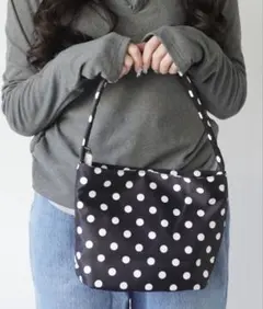 ドット柄トートバッグ