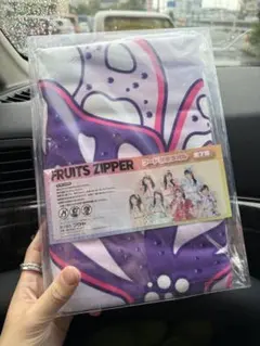 Item thumbnail for item 16ff723d-3c62-433b-9d7b-15994a090661