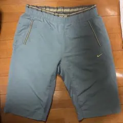 Nike 青 ショートパンツ