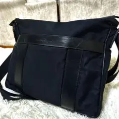 【美品✨】フェラガモ ショルダーバッグ ナイロン レザー ブラック