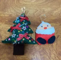 クリスマスツリー　サンタ　フェルト　ハンドクラフト