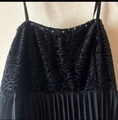 アクシーズファムブラックキャミワンピース値下げしました