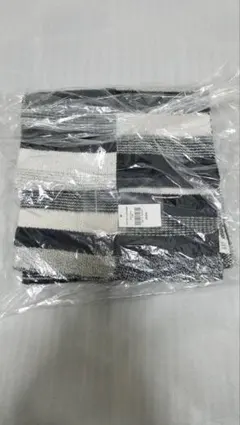 2026 GAP ♦️ チェックマフラー♦️新品♦️ユニセックス♦️お洒落 ♦️のサムネイル