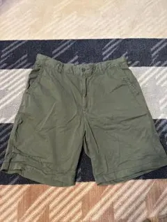 最終セール★ユニクロ　オリーブグリーン コットン ハーフパンツM