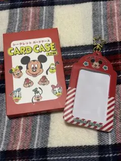 ディズニーストア　シークレットカードケース　ミッキー　レトロ
