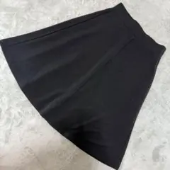ユニクロ ポンチフレアミディアムスカート サイズM ブラック