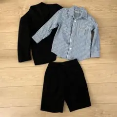 フォーマルスーツセット 110cm　黒　薄いストライプ　3点セット　男の子