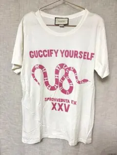 希少】グッチ タイガープリントスター総柄 マルチカラー tシャツ