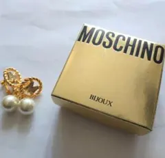 MOSCHINO モスキーノ Mデザイン パールイヤリング 箱付