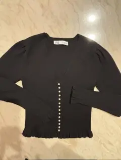 ZARA フリル付きパールボタンカーディガン 黒