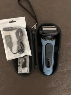 【未使用、箱無】BRAUN シリーズ9 電気シェーバー・充電器、洗浄液計3個付き 未使用、箱無】BRAUN シリーズ9 電気シェーバー・充電器、洗浄液計3個