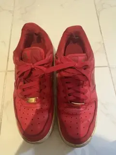 NIKE AIR FORCE 1 レッド ゴールド