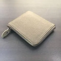 【便利！】L字型ファスナー 財布 本革 シボ加工 ミニ財布 グレージュとブラック