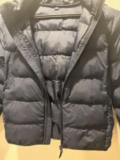 紺色　ユニクロ子供中綿ジャンパー