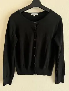 黒いボタン付きカーディガン Mサイズ