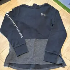 Under Armour 裏起毛パーカーYMD 140から150cm