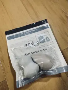 スリーコインズ　and us MAKEUP SPONGE 2Pのサムネイル