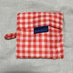 BAGGU BABY ギンガムチェック レッド　赤　エコバッグのサムネイル