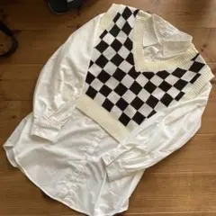 美品！チェック柄 Vネックニットベスト Mサイズ　イング