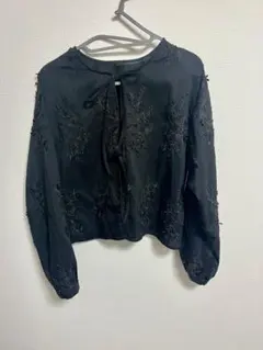 刺繍入り黒長袖ブラウス studioclip
