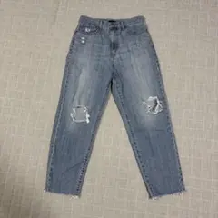 【最終値下げ】UNIQLO ペグトップハイライズジーンズ ウエスト28インチ