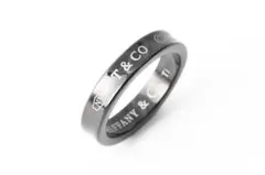 ティファニー 美品 8号 ブラック チタン リング RM2fe 8号】Tiffany & Co. ブラックチタン リング - メルカリ