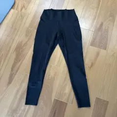 UNIQLO ユニクロ　レギンス　黒