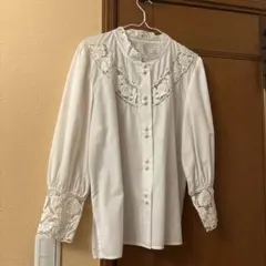 ホワイト レース装飾 長袖シャツ　ブラウス　レトロ