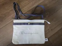 Champion チャンピオン サコッシュのサムネイル