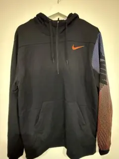 Nike DRI-FIT フード付きパーカー (Lサイズ)
