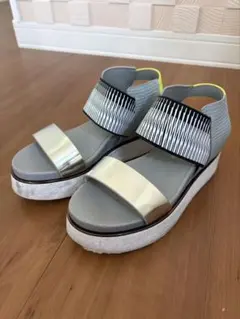 UNITED NUDE プラットフォームサンダル グレー ネオンイエローのサムネイル