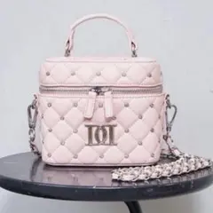 ダーリッチ キルティングバニティバッグ Darichの大人気bag💭🎀: バック内の中身紹介 | TikTok