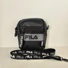 FILA メッシュポケット付きショルダーバッグ